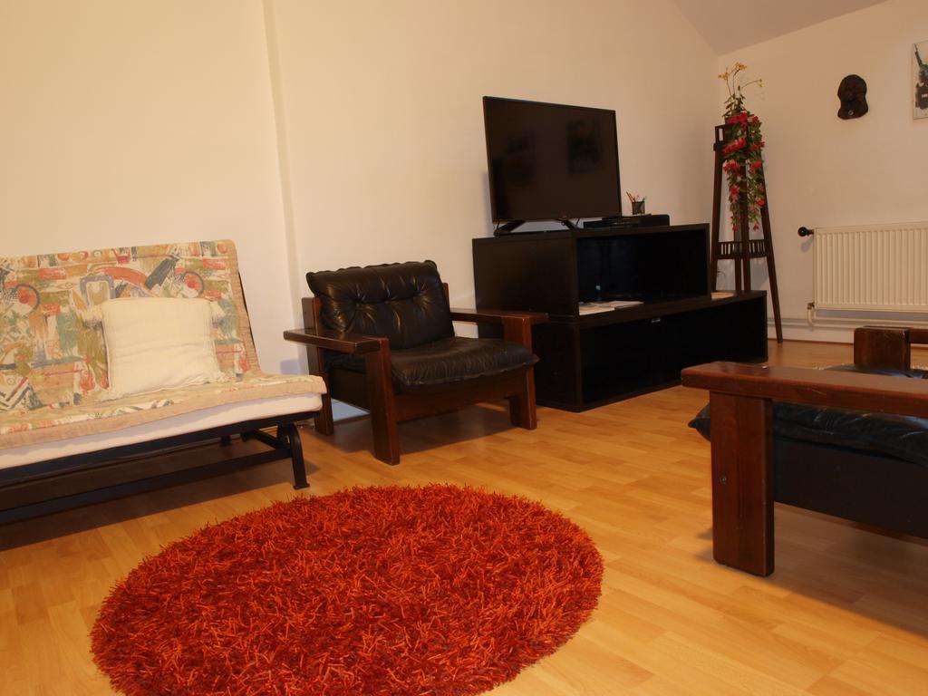 Attic Apartment City Center Prague Extérieur photo
